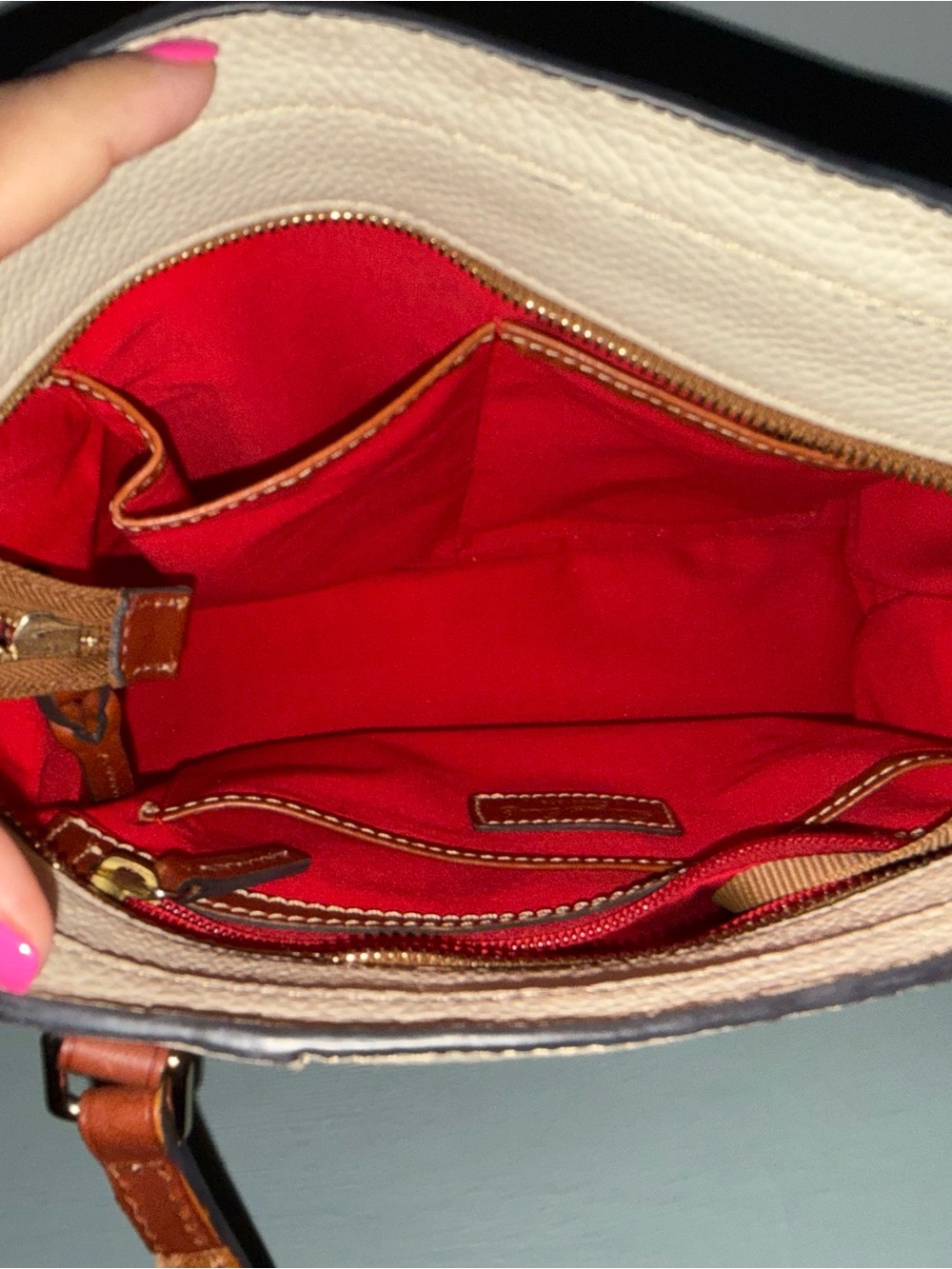 Dooney & Bourke Pebbled Leather Ivory Tote Shoulder Bag Brown Trim - Picture 3 of 6